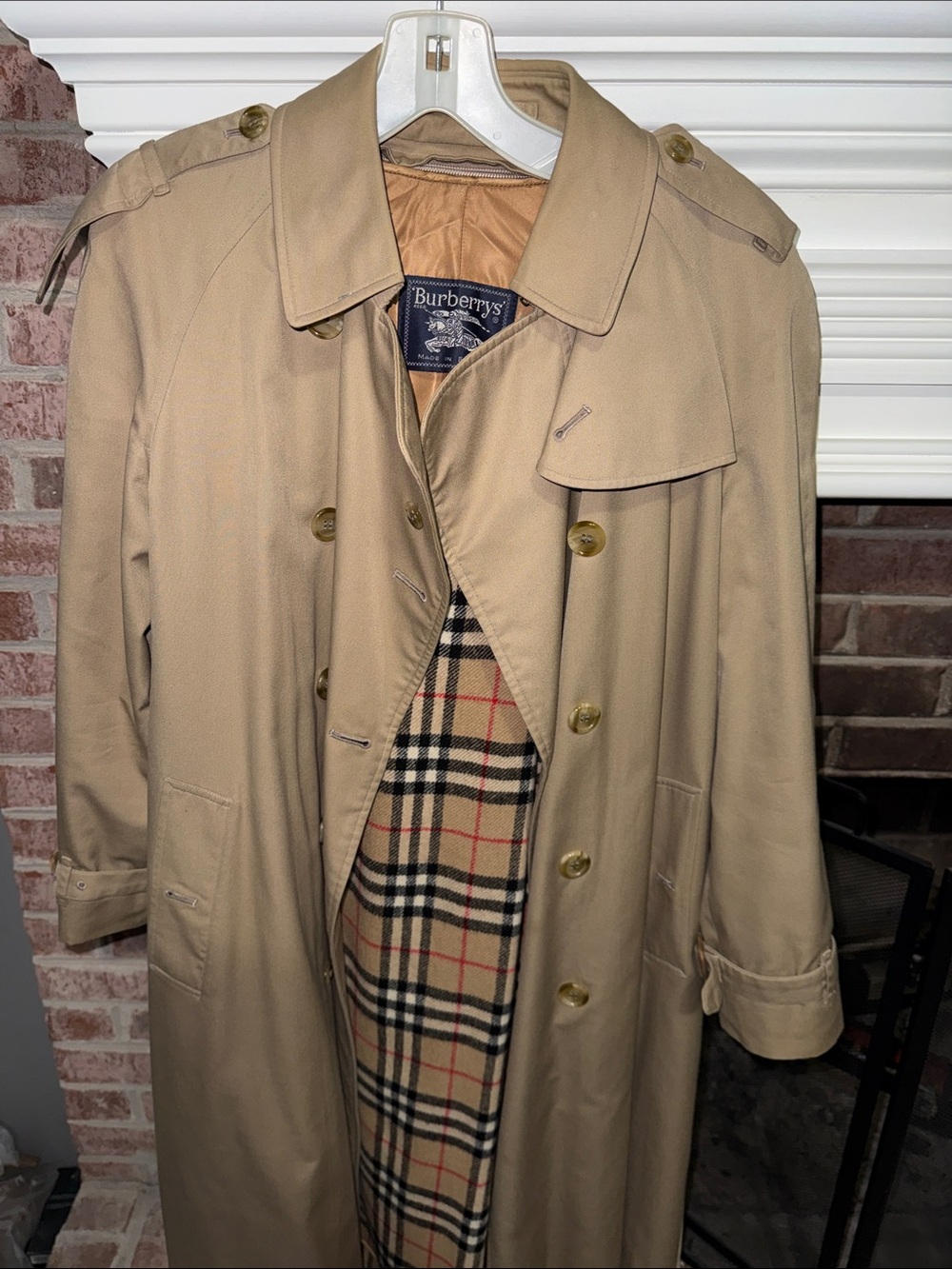 Vintage Burberrys Tan Trench Coat with Signature Nova Check Lining size 12